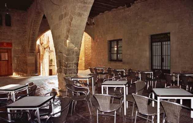 Hostal Las Coronas Sos del Rey Católico Exterior foto